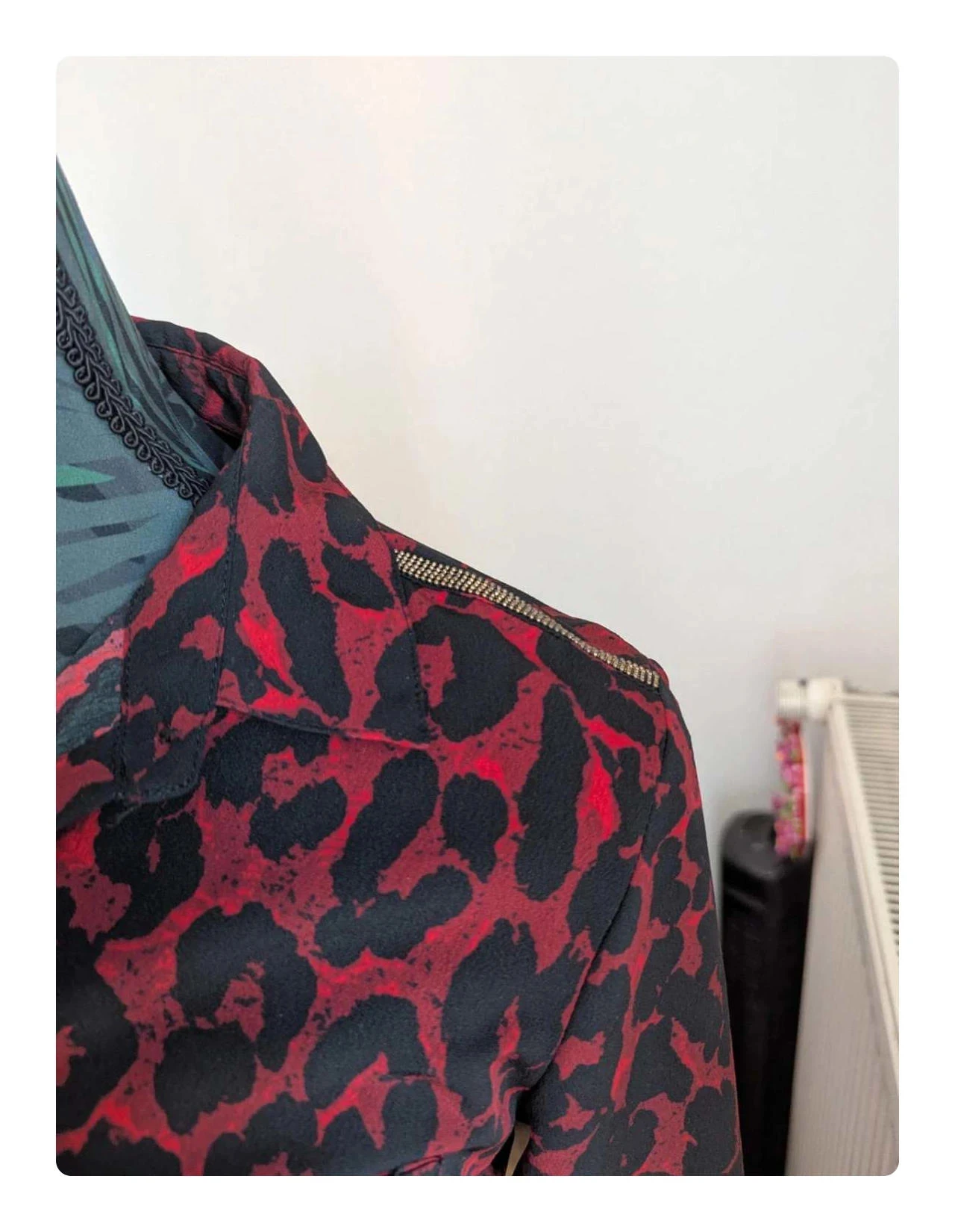 Camisa Kaporal leopardo rojo negro talla Xs – photo 4